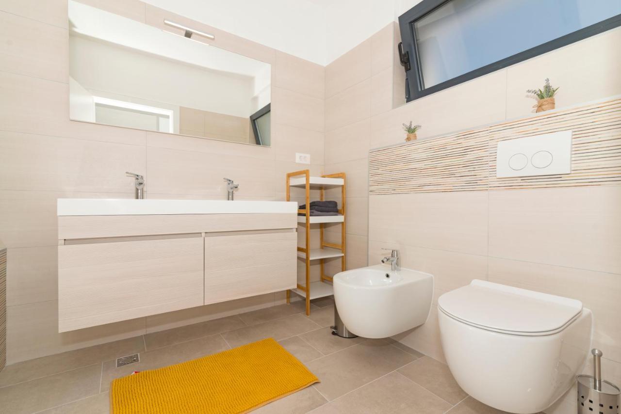 Villa Abelia ピロヴァッツ エクステリア 写真