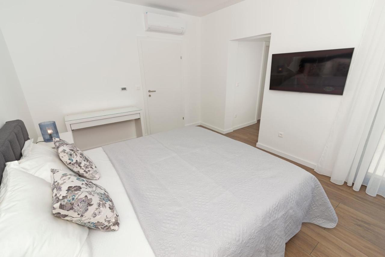 Villa Abelia ピロヴァッツ エクステリア 写真
